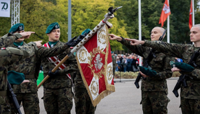 Przeniesienie kandydatów na oficerów